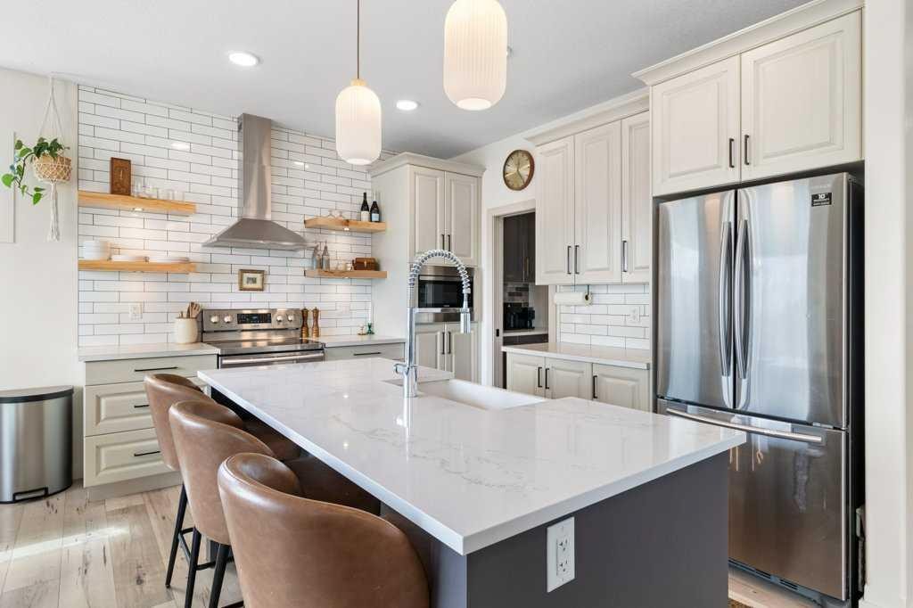 









43


Victor

Close,
Sylvan Lake,




AB
T4S 0P4

