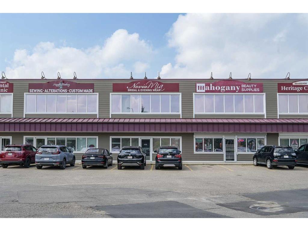 









5116


52

Street, 203,
Red Deer,




AB
T4N 6Y6

