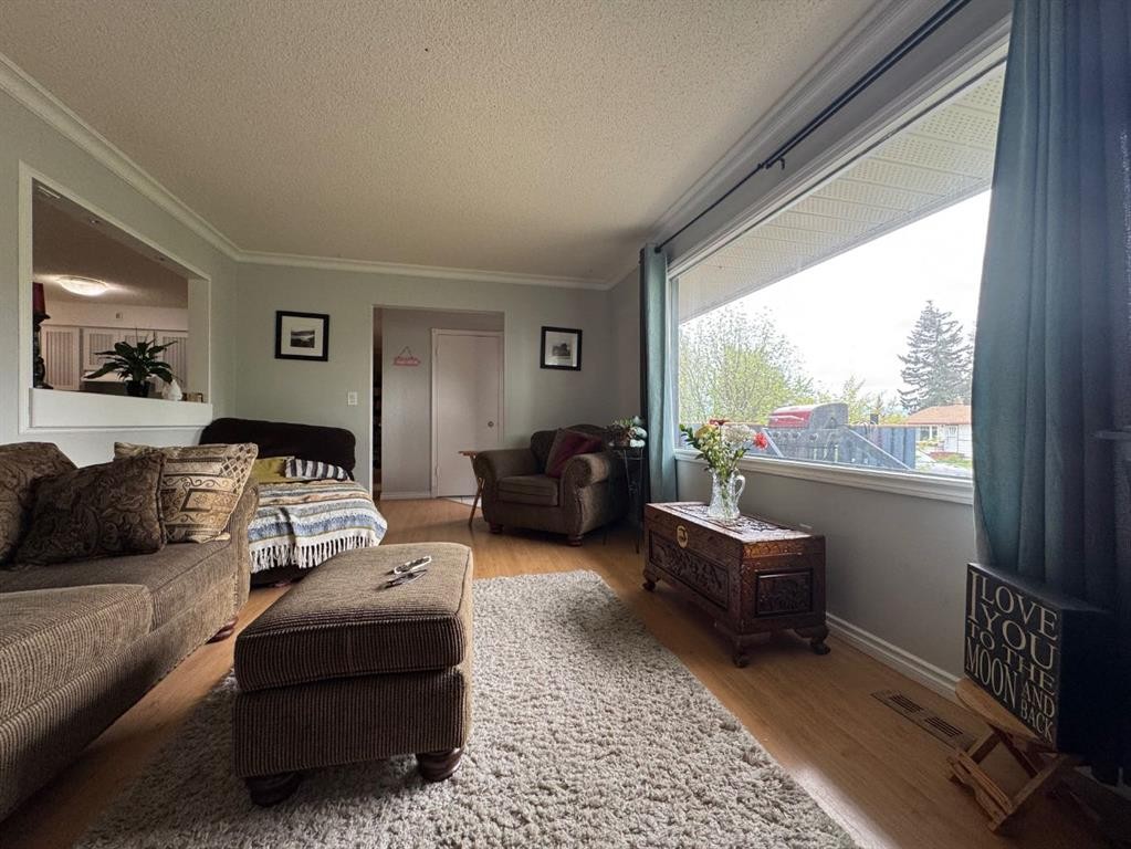 









5210


Waghorn

,
Blackfalds,




AB
T0M0J0

