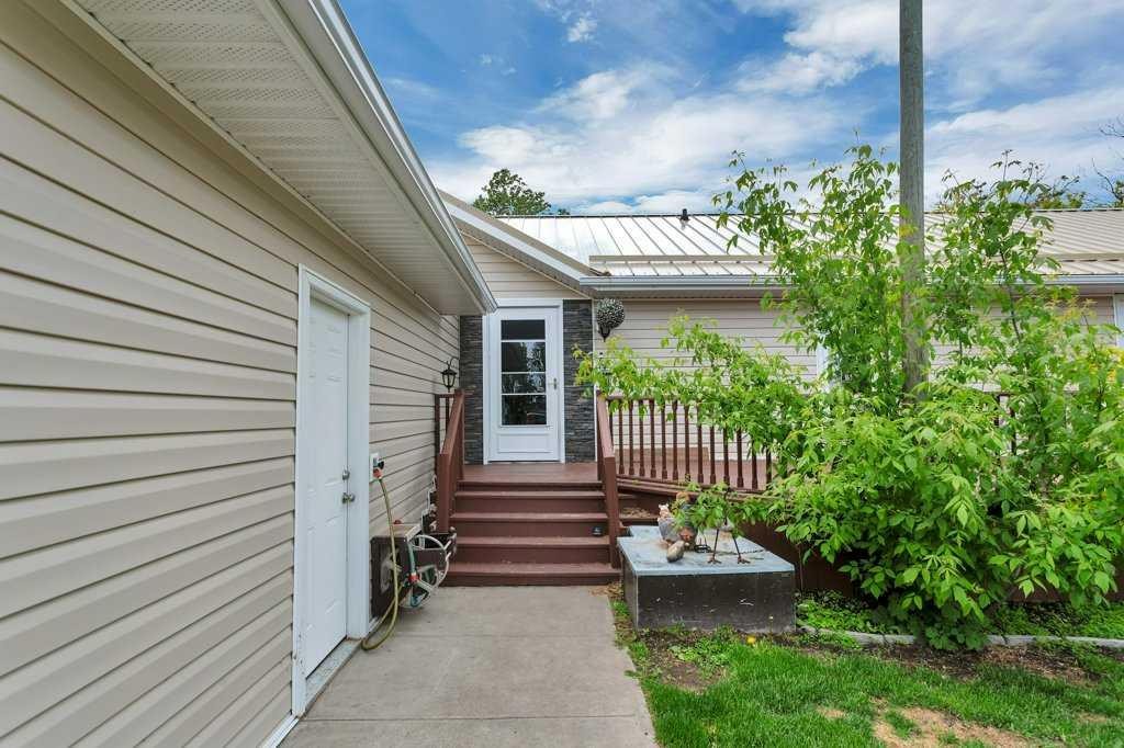 









36009


Highway 2A

 South,
Rural Red Deer County,




AB
T4G 0G8

