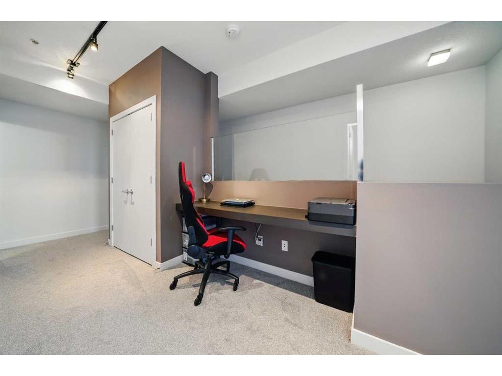 









2660


22

Street, 5119,
Red Deer,




AB
T4R 0K1

