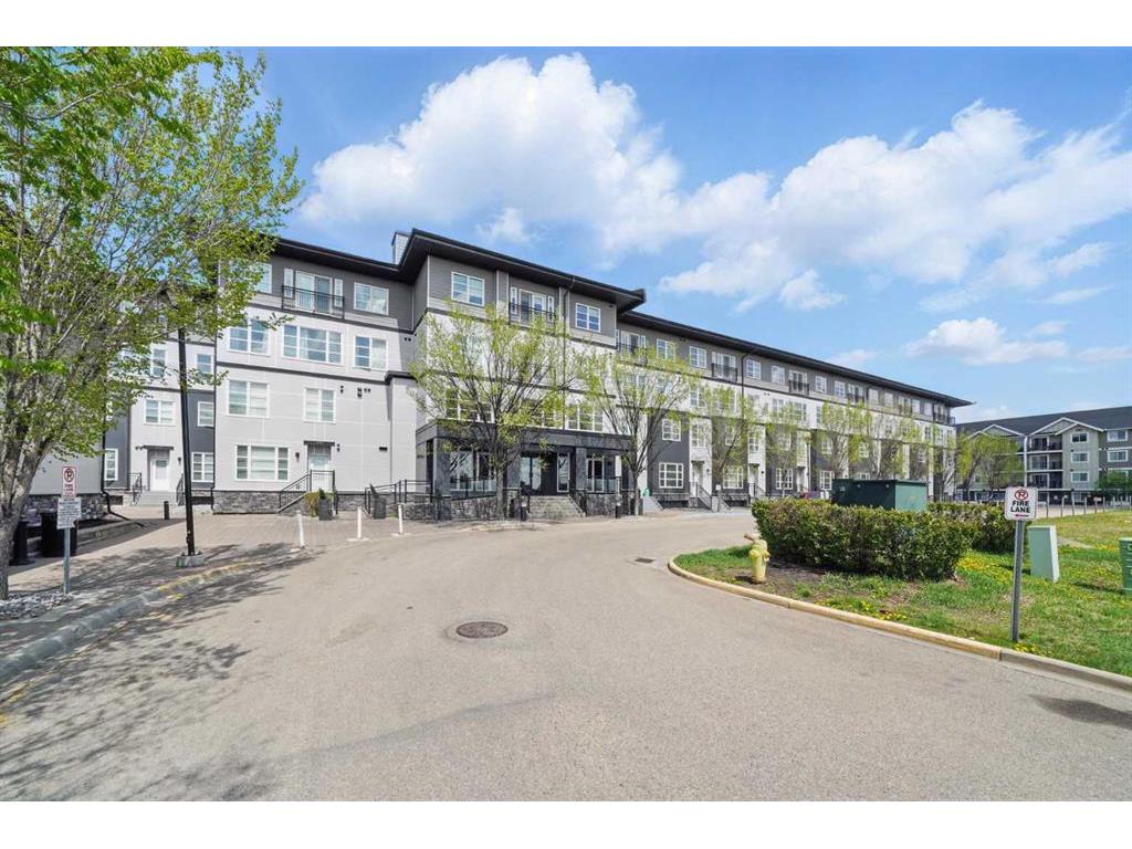 









2660


22

Street, 5119,
Red Deer,




AB
T4R 0K1

