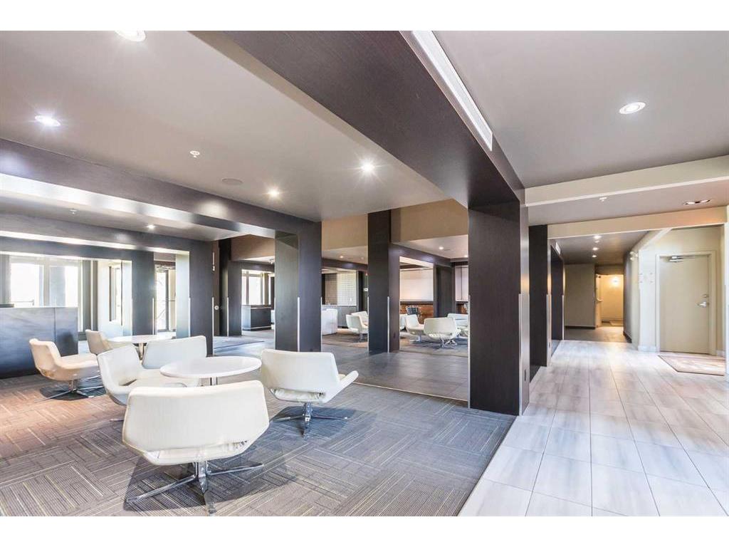 









2660


22

Street, 5119,
Red Deer,




AB
T4R 0K1

