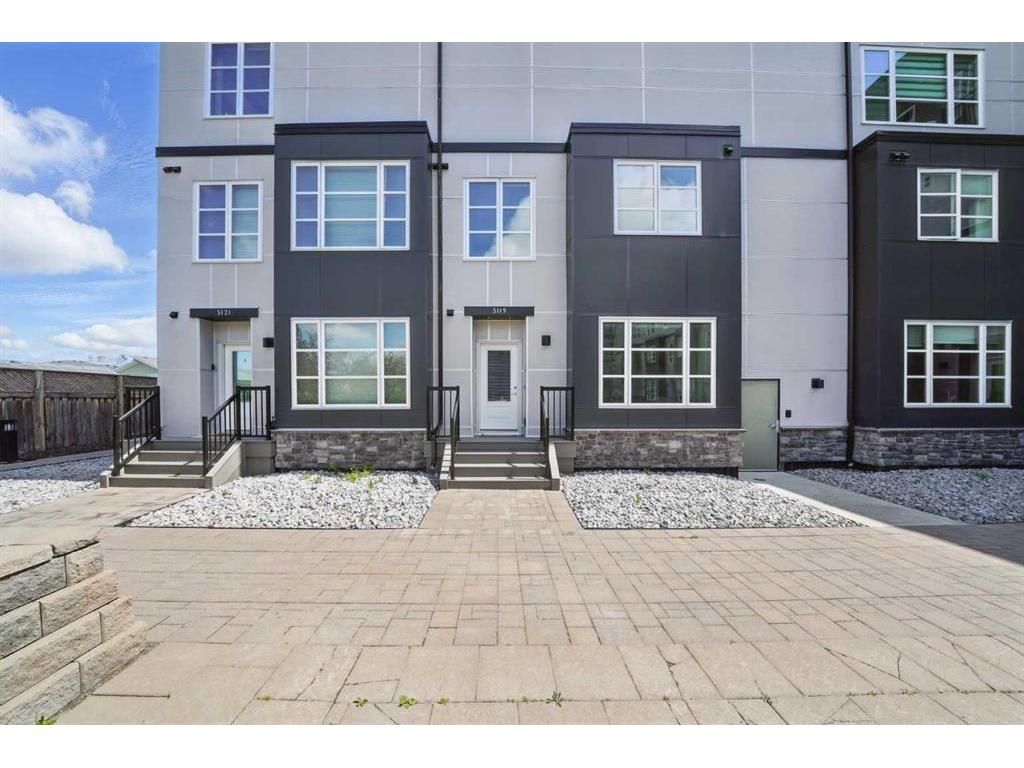 









2660


22

Street, 5119,
Red Deer,




AB
T4R 0K1

