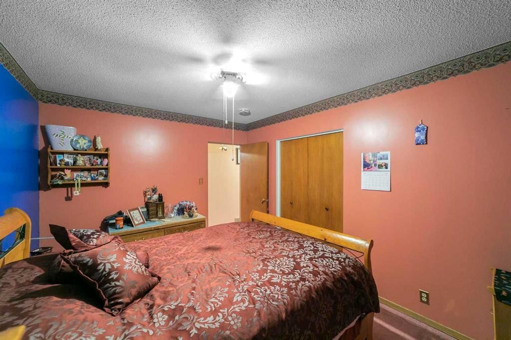 









38


Mt. Pleasant

Drive,
Camrose,




AB
T4V2M1

