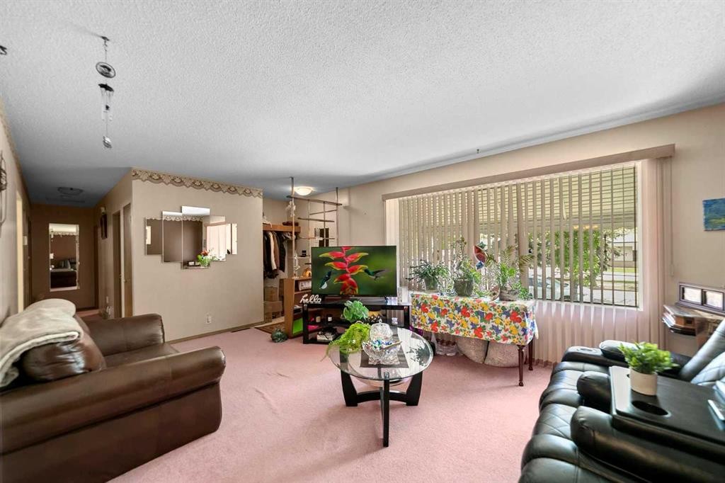 









38


Mt. Pleasant

Drive,
Camrose,




AB
T4V2M1

