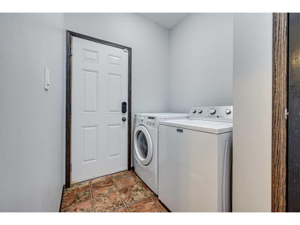 









8


Fawn Meadows Crescent

,
Delburne,




AB
T0M 0V0

