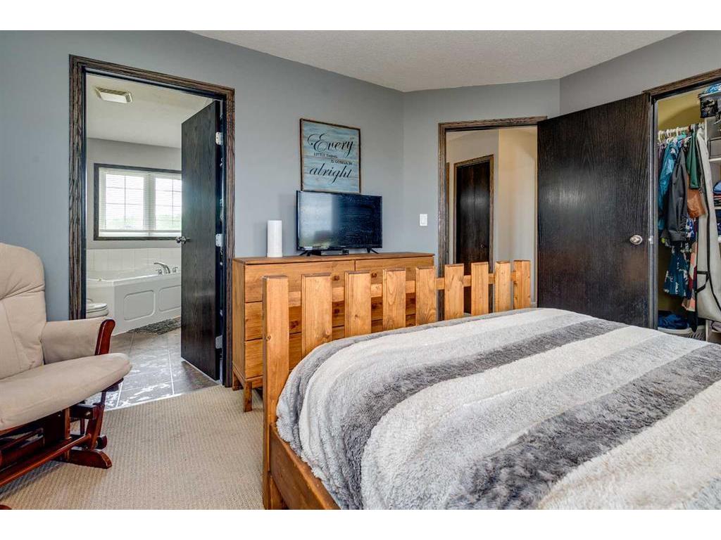 









8


Fawn Meadows Crescent

,
Delburne,




AB
T0M 0V0

