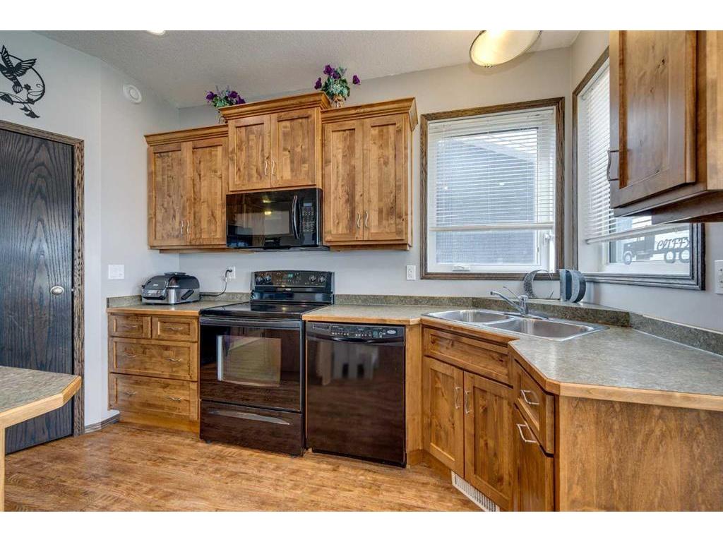 









8


Fawn Meadows Crescent

,
Delburne,




AB
T0M 0V0

