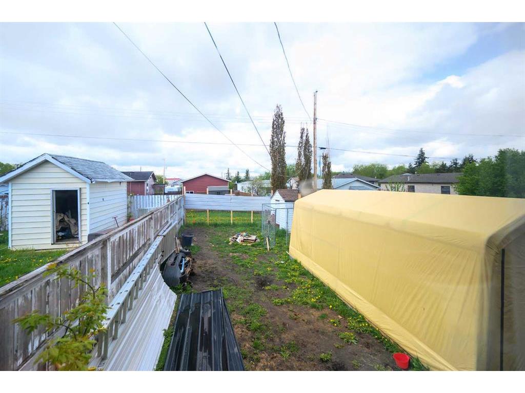 









1810


26 Ave

,
Delburne,




AB
T0M 0V0


