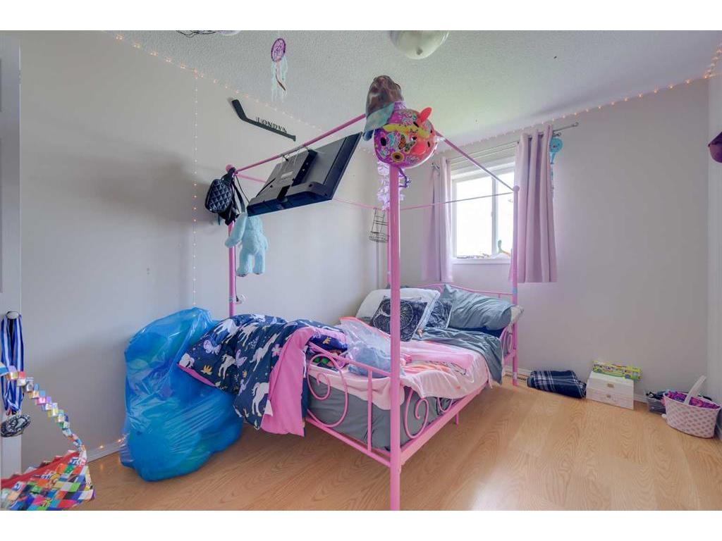 









1810


26 Ave

,
Delburne,




AB
T0M 0V0

