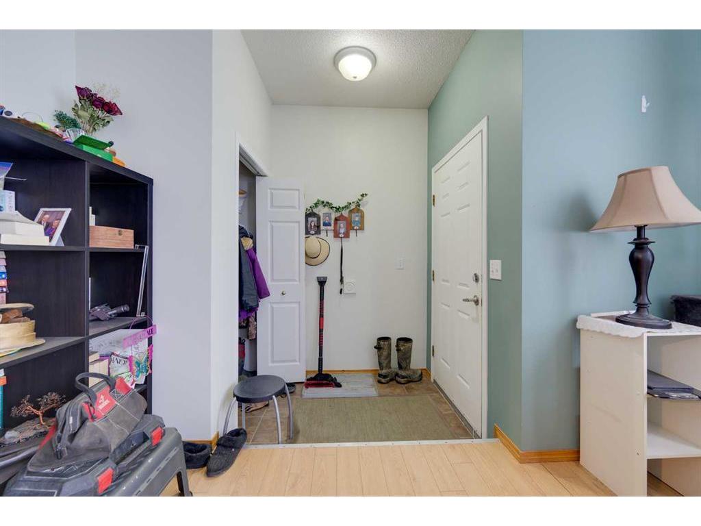 









1810


26 Ave

,
Delburne,




AB
T0M 0V0


