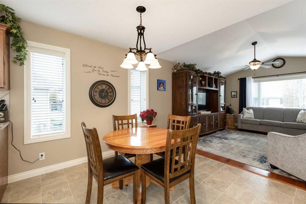









4426


47

Avenue Close,
Innisfail,




AB
T4G 1Y2

