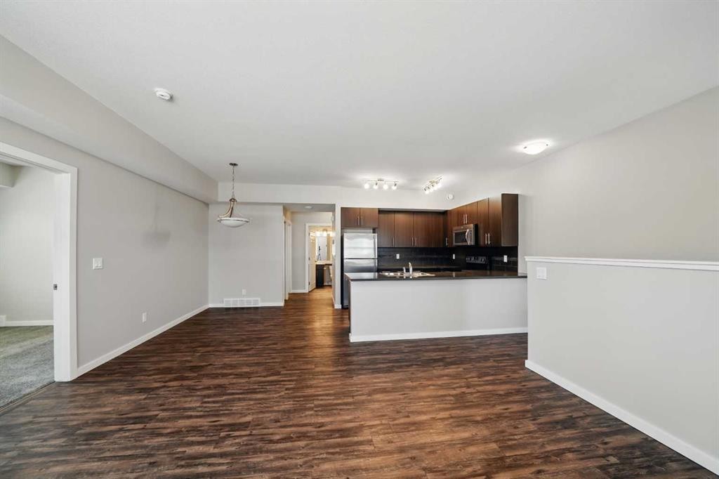 









5300


Vista

Trail, A2,
Blackfalds,




AB
T4M 0L8

