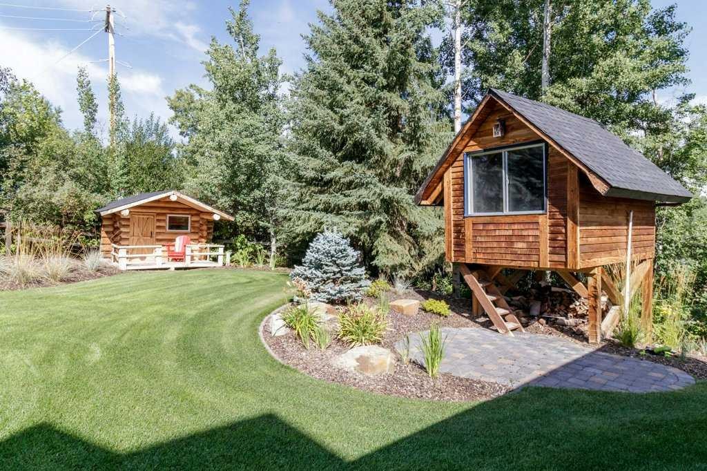 









25054


South Pine Lake Road

, 117 & 121,
Rural Red Deer County,




AB
T0M 1R0

