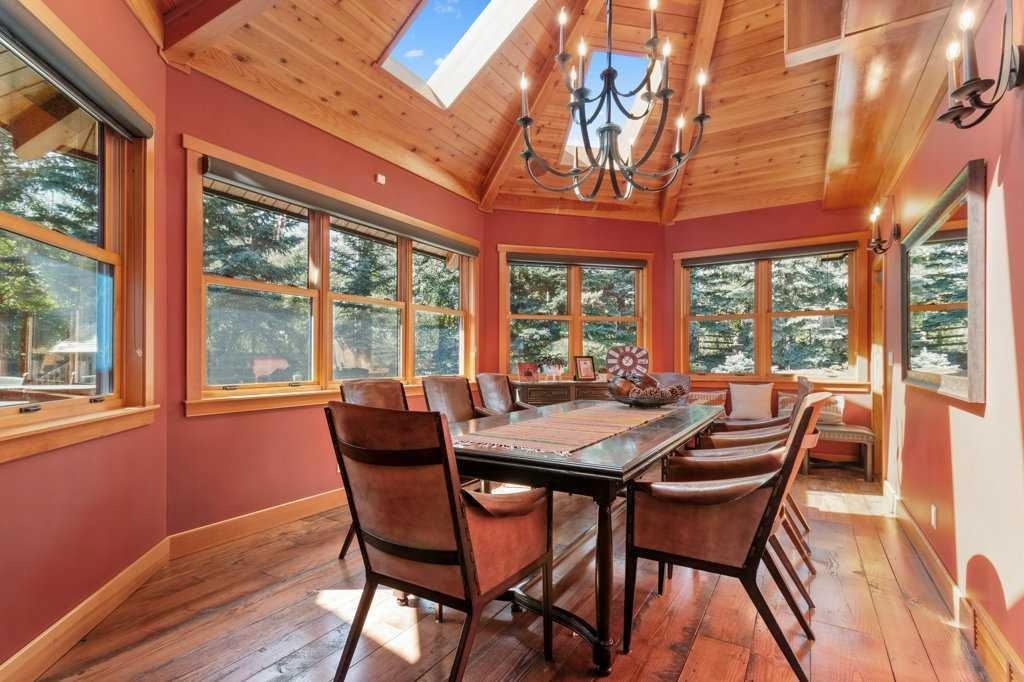 









25054


South Pine Lake Road

, 117 & 121,
Rural Red Deer County,




AB
T0M 1R0

