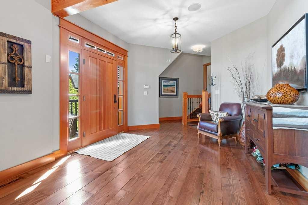 









25054


South Pine Lake Road

, 117 & 121,
Rural Red Deer County,




AB
T0M 1R0

