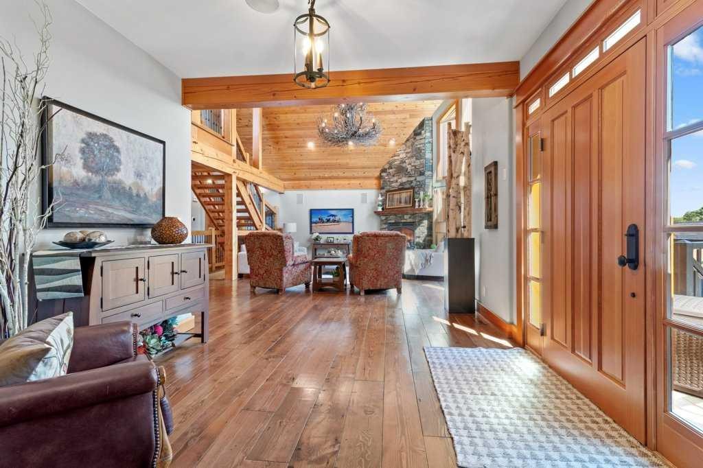 









25054


South Pine Lake Road

, 117 & 121,
Rural Red Deer County,




AB
T0M 1R0

