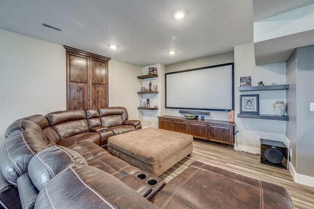 









4300


Memorial

Trail,
Sylvan Lake,




AB
T4S 0R1

