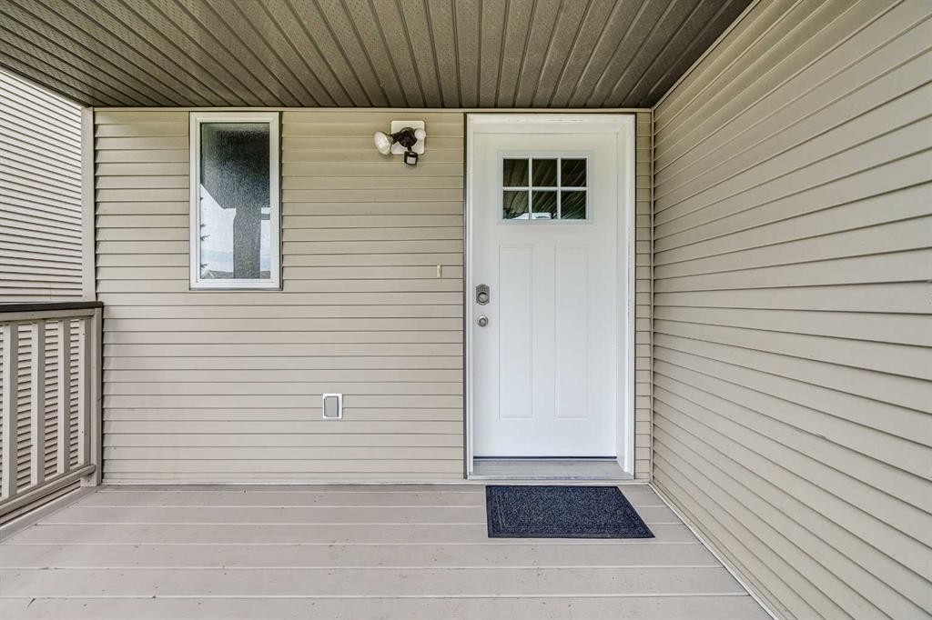 









5009


41

Street,
Sylvan Lake,




AB
T4S 1B9

