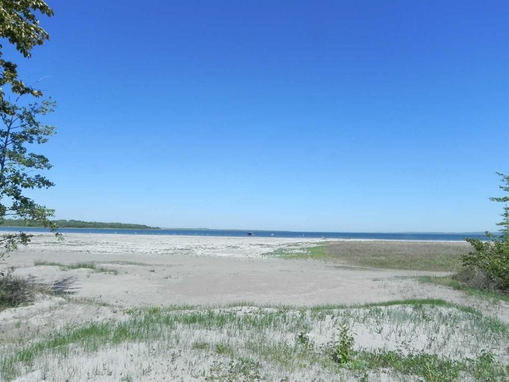 









97


Premier

Avenue,
Gull Lake,




AB
T0C 0J0

