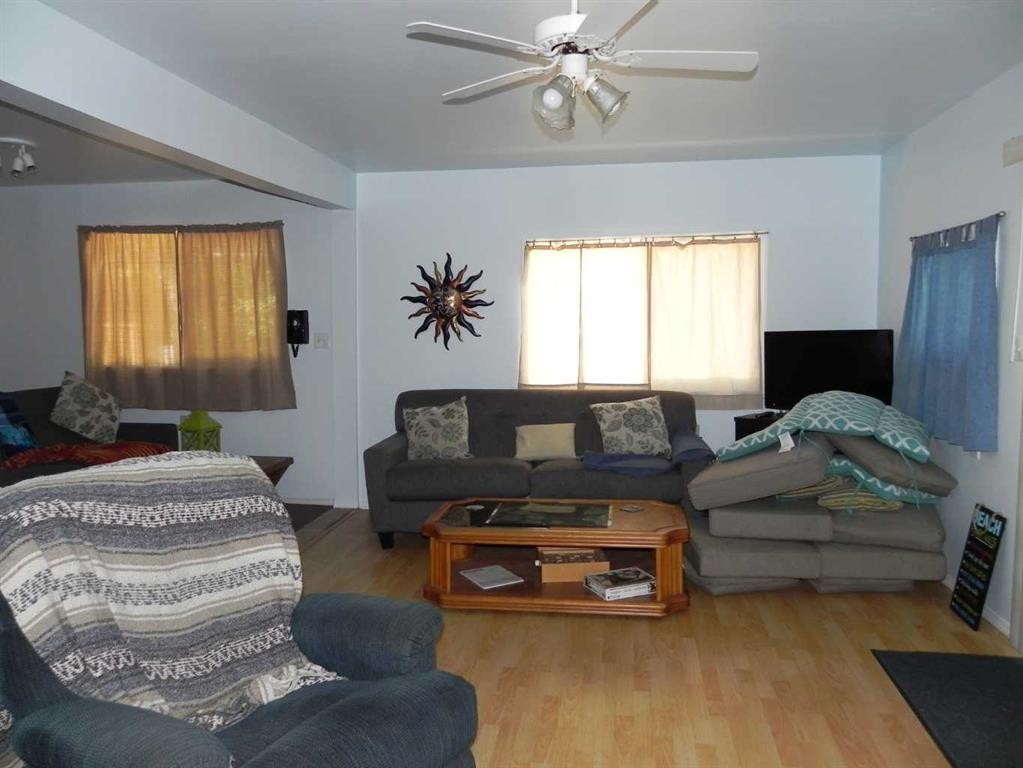 









97


Premier

Avenue,
Gull Lake,




AB
T0C 0J0

