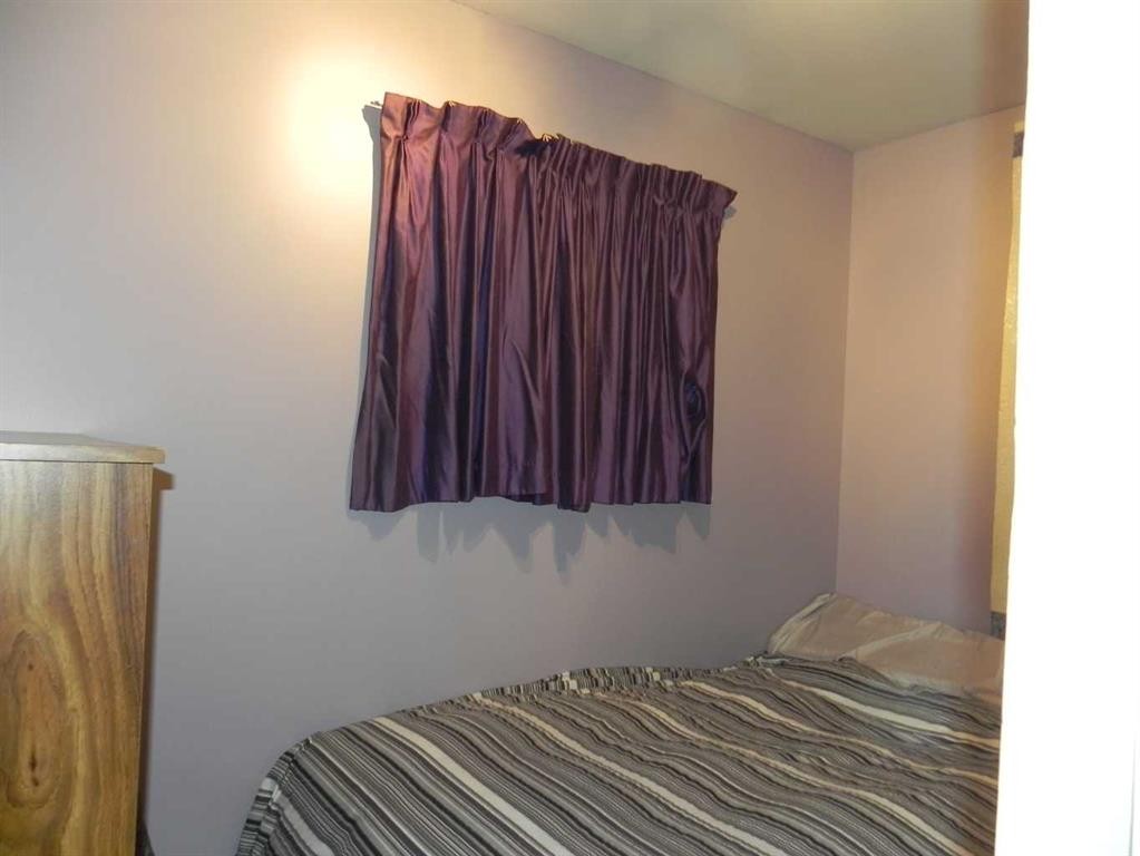 









97


Premier

Avenue,
Gull Lake,




AB
T0C 0J0

