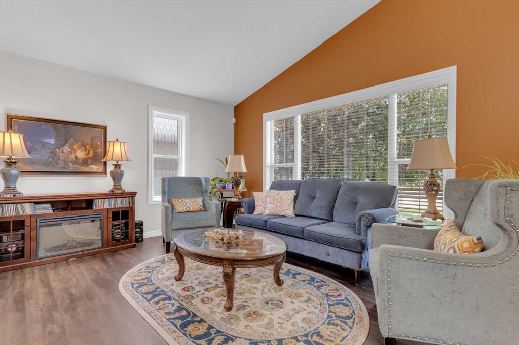









33


Cameron

Close,
Lacombe,




AB
T4L 2N6

