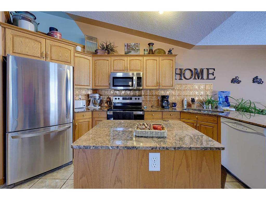 









26110


11

Highway, 27,
Rural Red Deer County,




AB
T4E1C2

