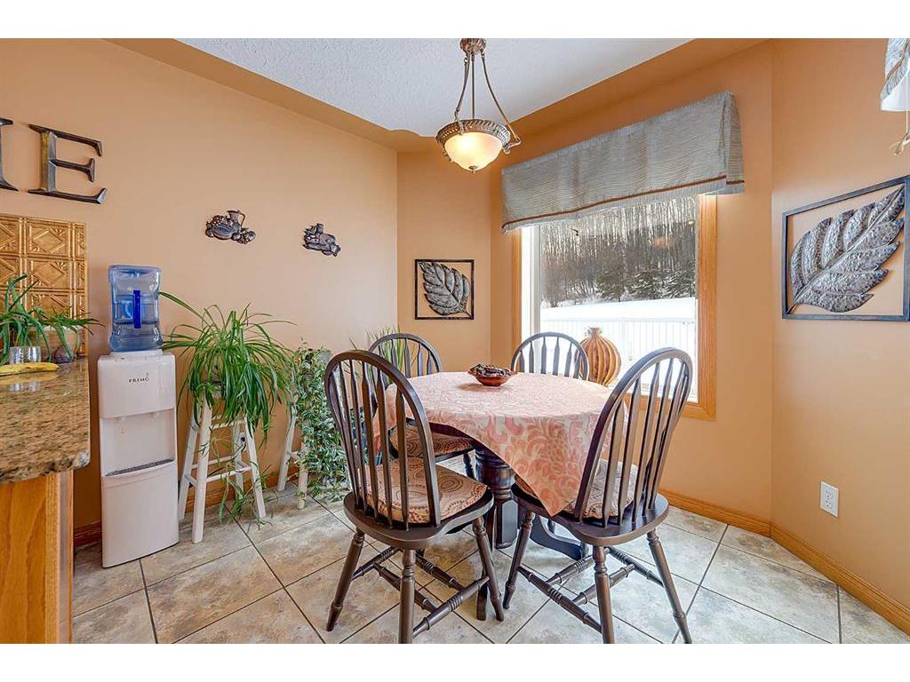 









26110


11

Highway, 27,
Rural Red Deer County,




AB
T4E1C2

