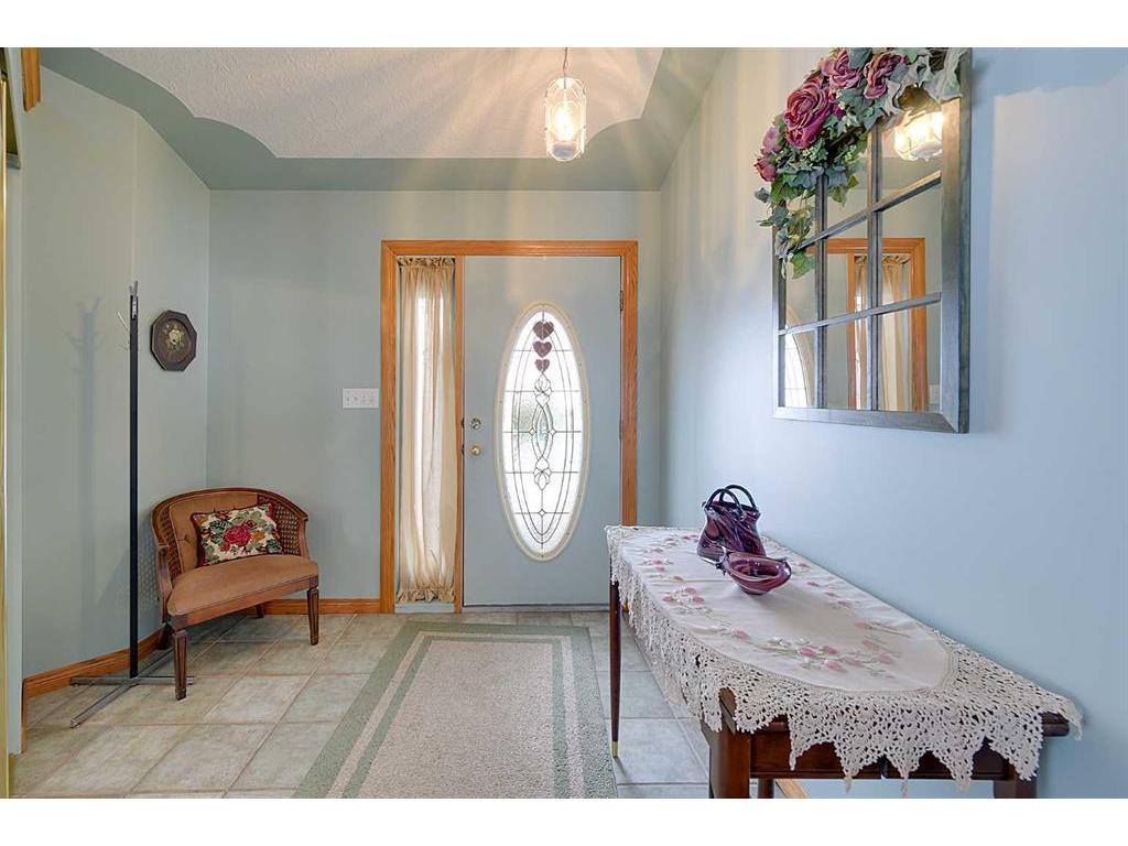 









26110


11

Highway, 27,
Rural Red Deer County,




AB
T4E1C2

