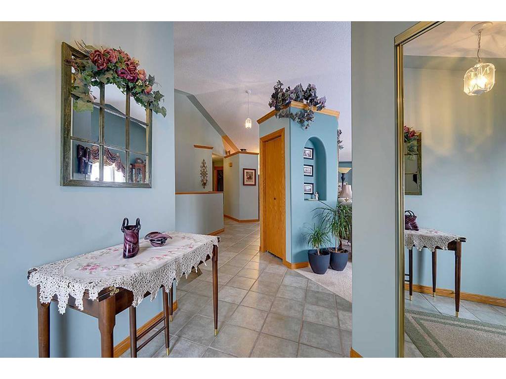 









26110


11

Highway, 27,
Rural Red Deer County,




AB
T4E1C2

