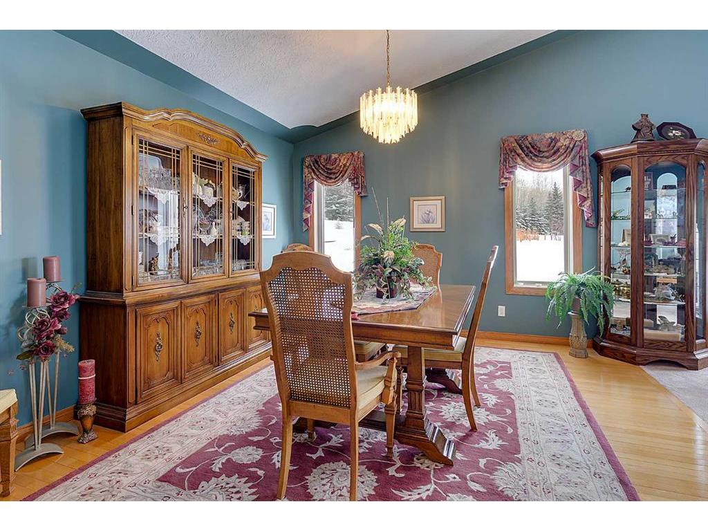









26110


11

Highway, 27,
Rural Red Deer County,




AB
T4E1C2


