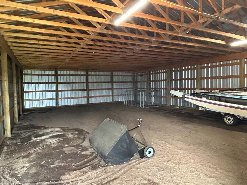 









36205


HIGHWAY 872

,
Coronation,




AB
T0C 0X0

