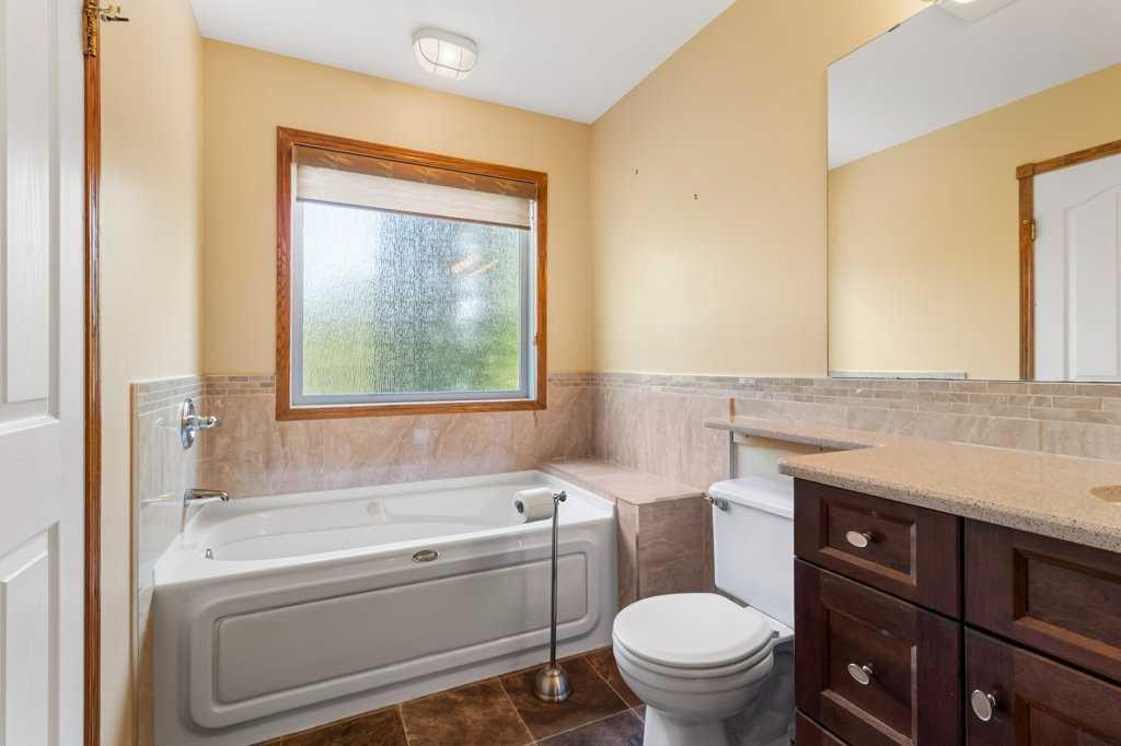 









176


Reichley

Street,
Red Deer,




AB
t4p 3s8

