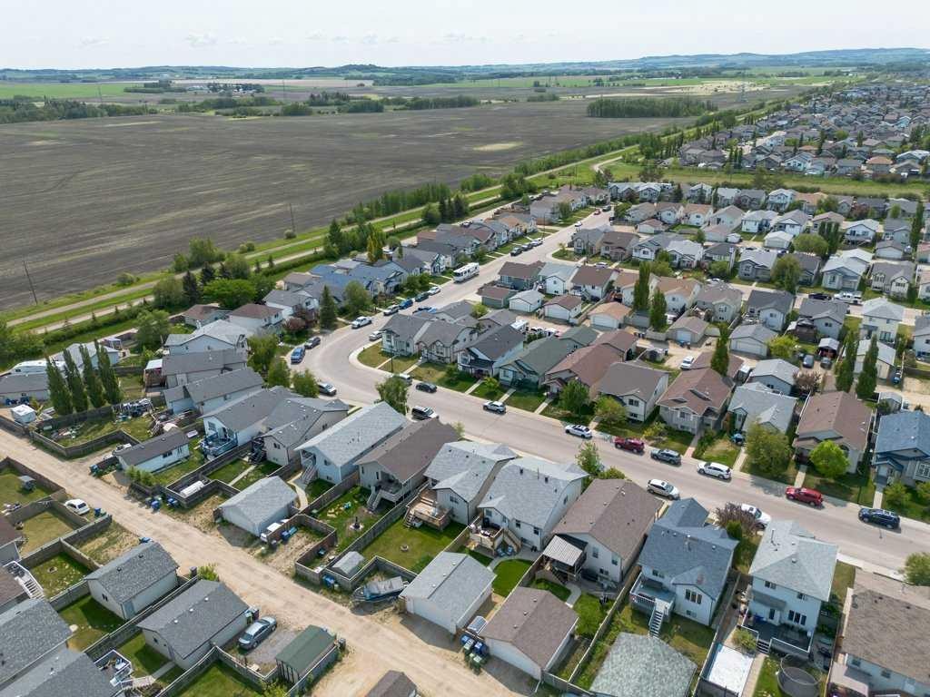 









260


Deschner

Close,
Red Deer,




AB
T4R 3C2

