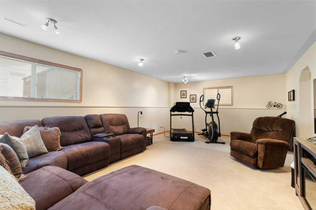 









260


Deschner

Close,
Red Deer,




AB
T4R 3C2

