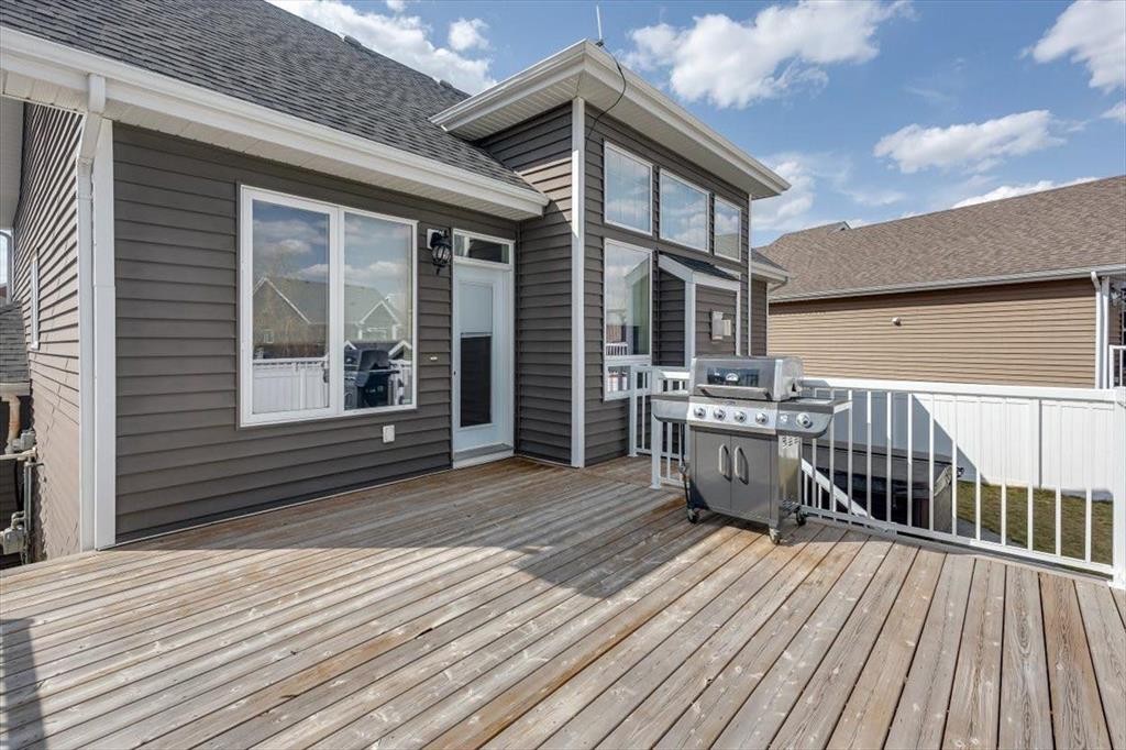 









7021


Cobb

Street,
Lacombe,




AB
T4L0C1


