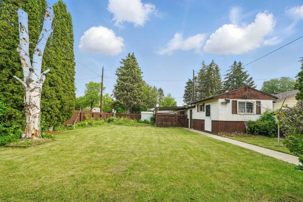 









4138


35

Street,
Red Deer,




AB
T4N0P8

