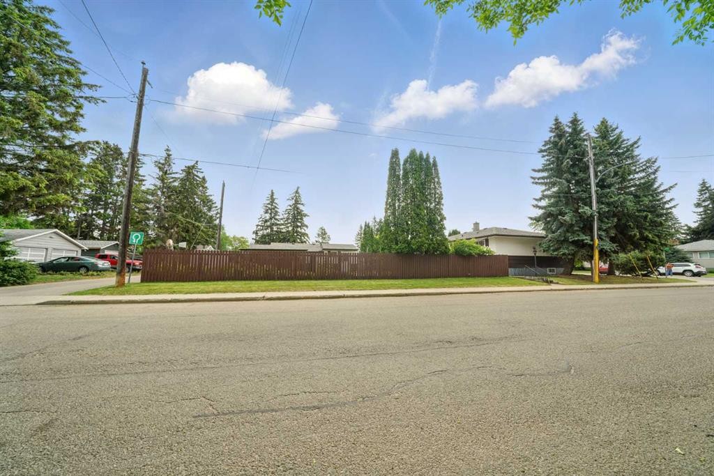 









4138


35

Street,
Red Deer,




AB
T4N0P8

