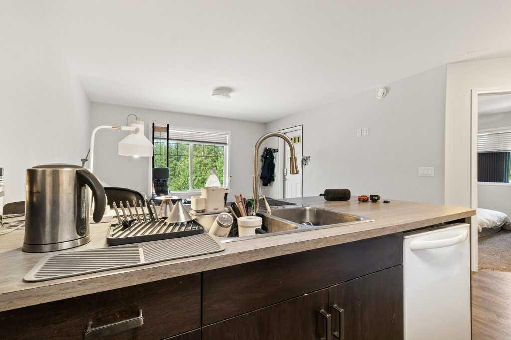 









39


Hampton

Crescent,
Sylvan Lake,




AB
T4S 0N2


