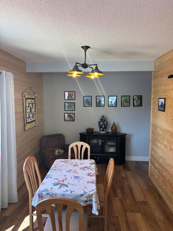 









5615


49

Avenue,
Killam,




AB
T0B2L0

