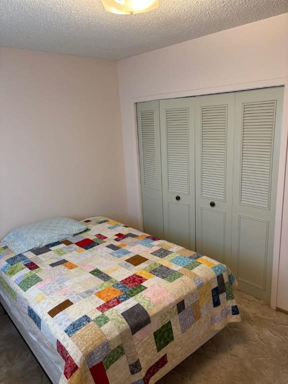 









5615


49

Avenue,
Killam,




AB
T0B2L0

