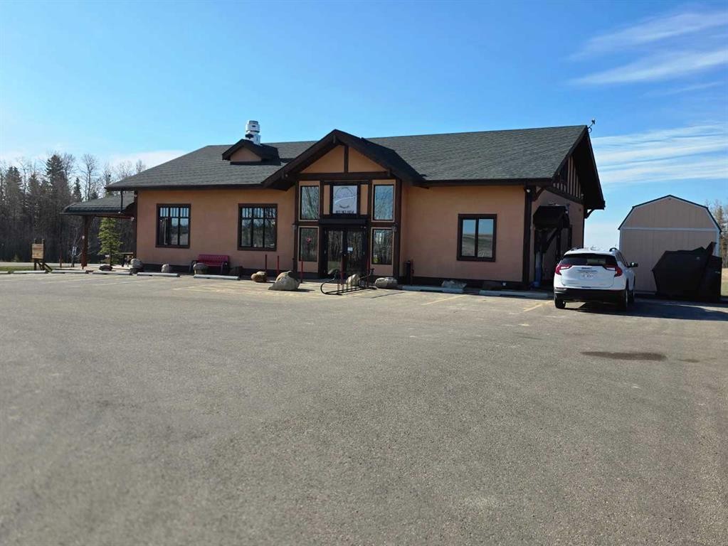 









681


Springside Crescent

,
Rural Ponoka County,







AB
T0C 2J0

