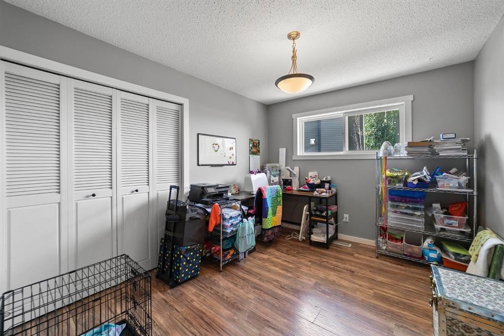 









4309


72

Street,
Camrose,




AB
T4V 3X6

