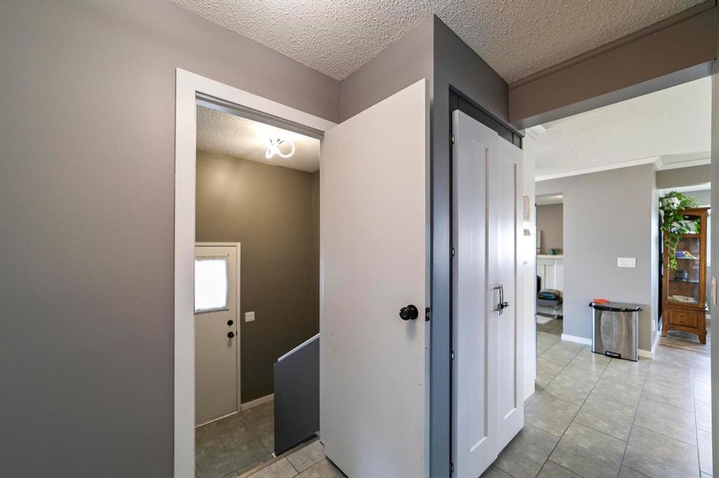









4309


72

Street,
Camrose,




AB
T4V 3X6

