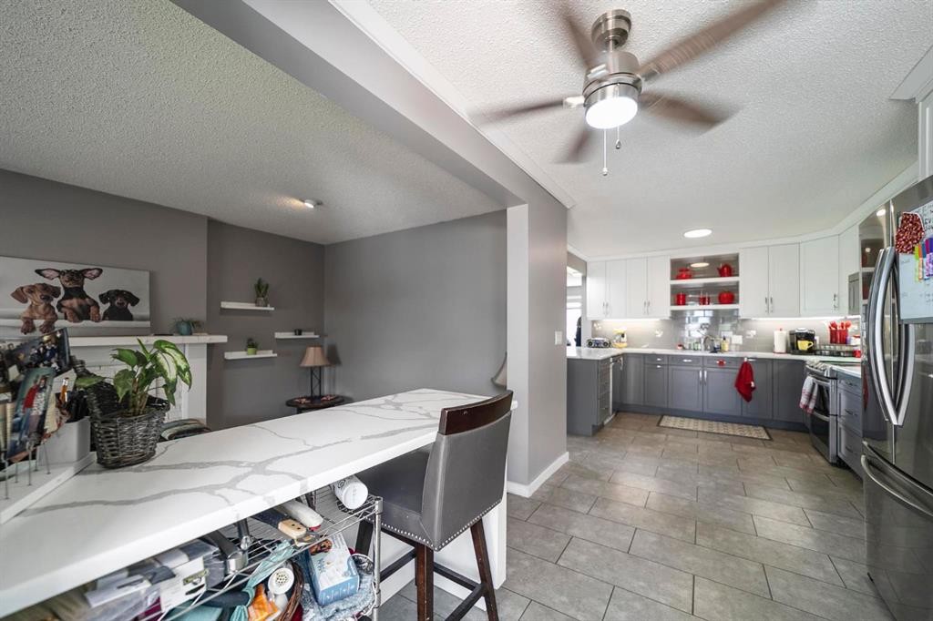 









4309


72

Street,
Camrose,




AB
T4V 3X6

