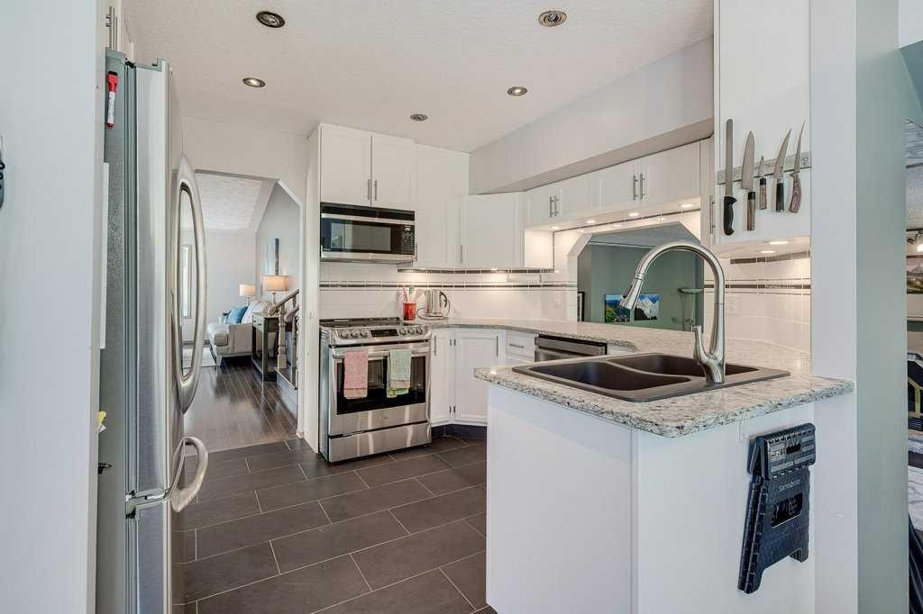 









138


Douglas

Avenue East,
Red Deer,




AB
T4R2G6

