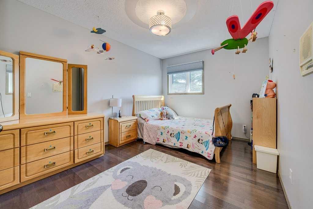 









138


Douglas

Avenue East,
Red Deer,




AB
T4R2G6

