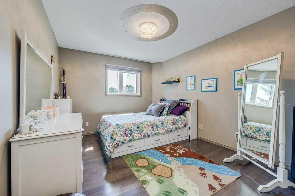 









138


Douglas

Avenue East,
Red Deer,




AB
T4R2G6

